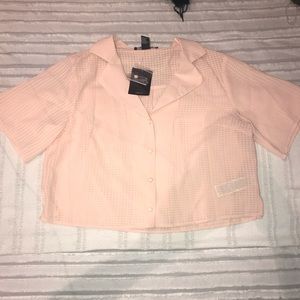 Forever 21 pink chiffon button up crop blouse